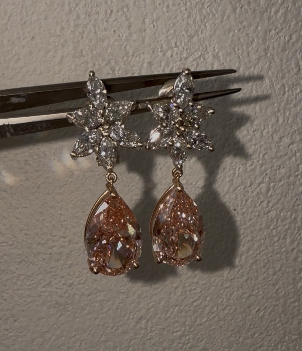 Flower drop earrings set with pink diamonds — SKJ Serti workshop, Antwerp